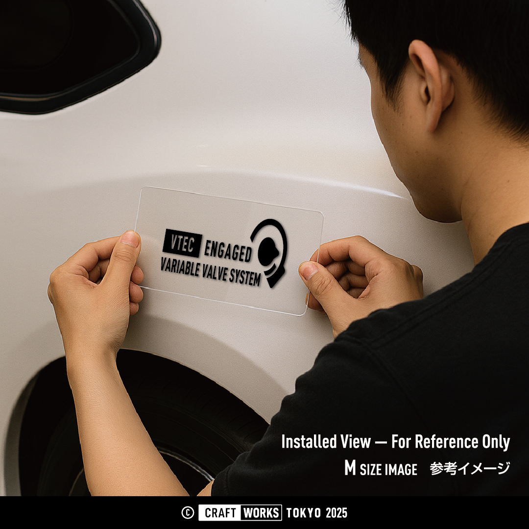 Craft Works Tokyo CWT EXHAUST SERIES – VTEC ENGAGED ステッカー ボディ貼り付け画像